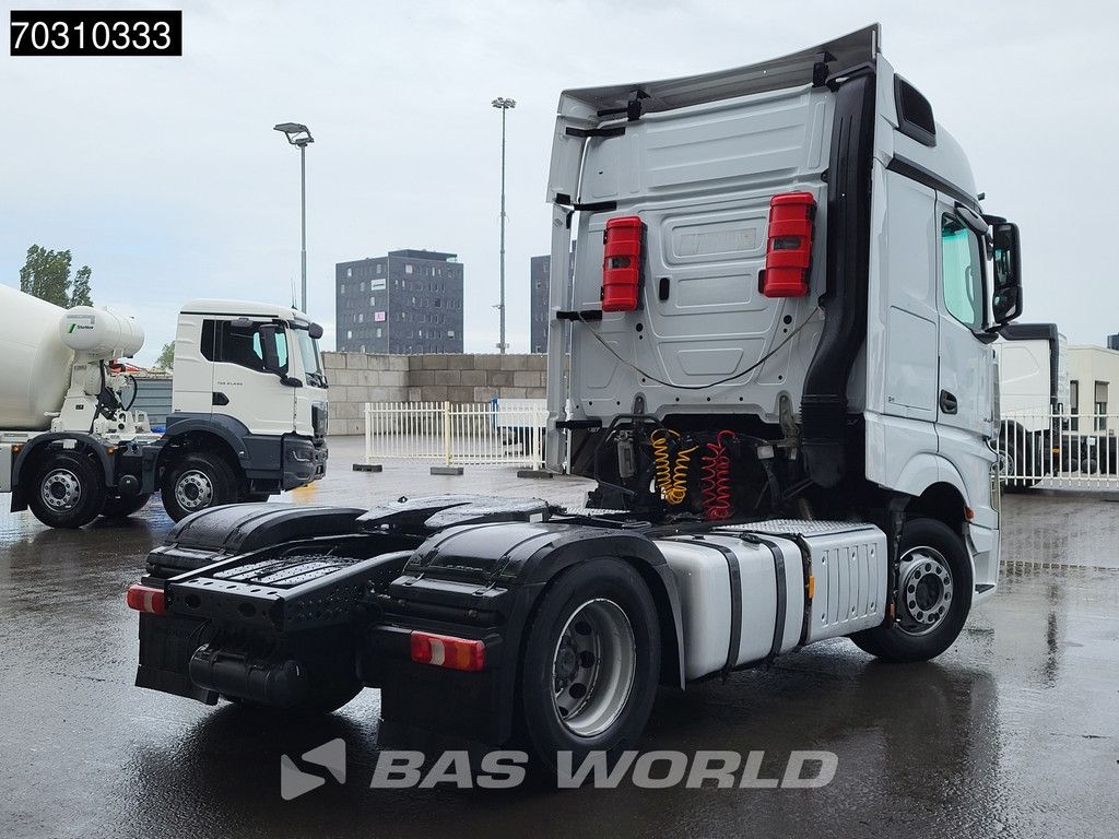Mercedes Actros 1845 4X2 BigSpace 2xTanks ACC