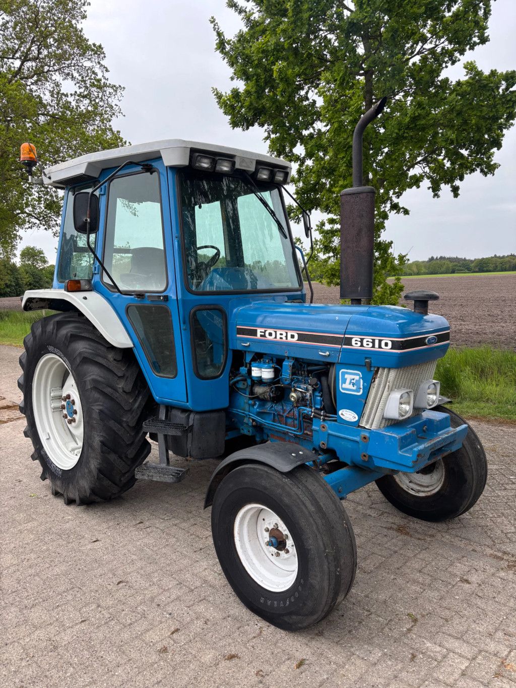 Ford 6610