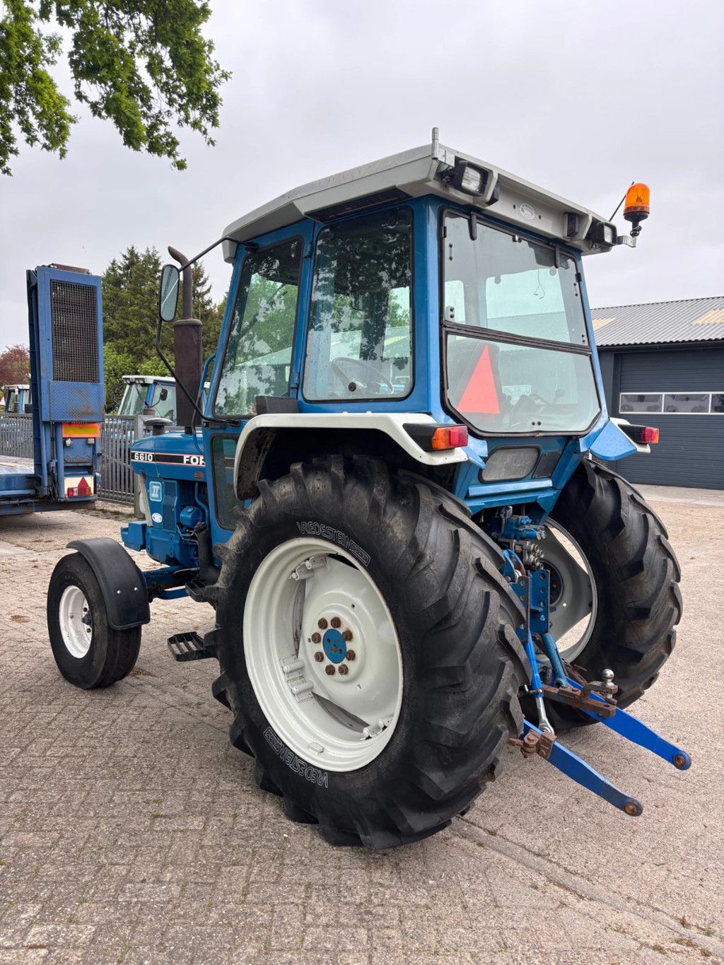 Ford 6610