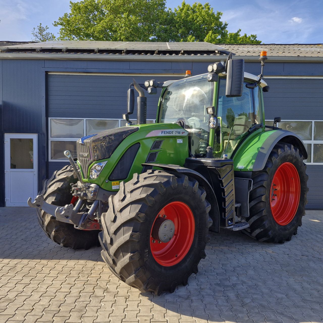Fendt 718 vario profi plus