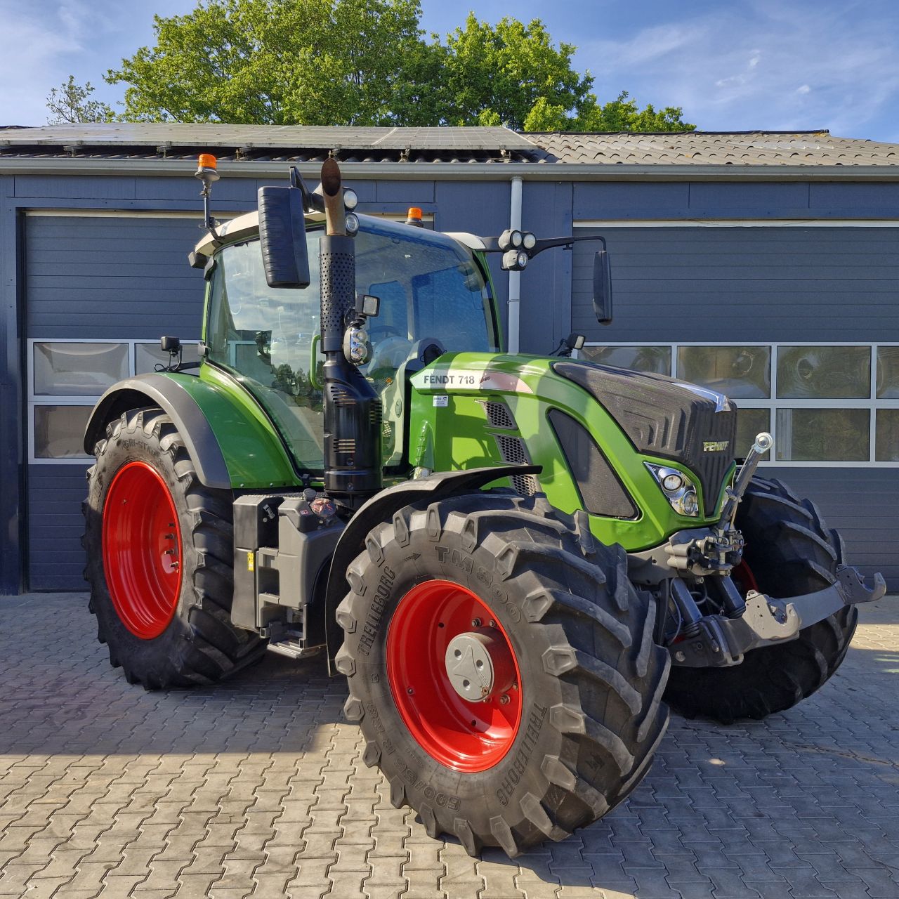 Fendt 718 vario profi plus
