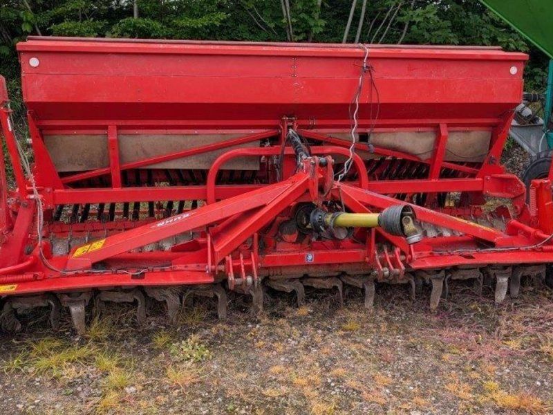Kuhn >4m HR4003/Integra GII
