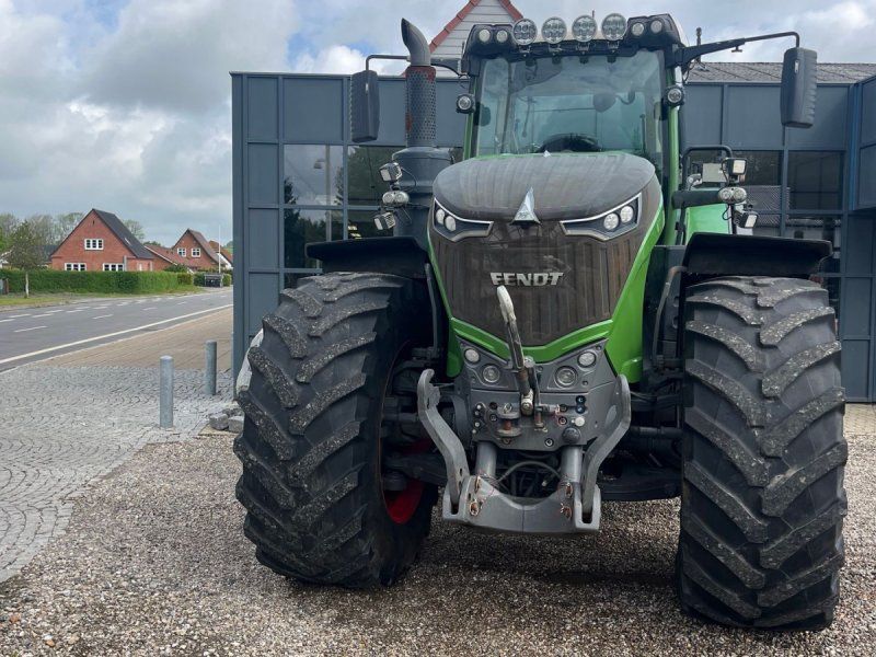 Fendt 1046 Vario S4 Profi Plus
