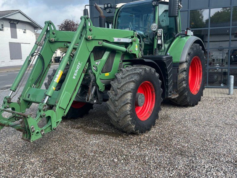 Fendt 724 Vario S4 Profi Plus Frontlæsser