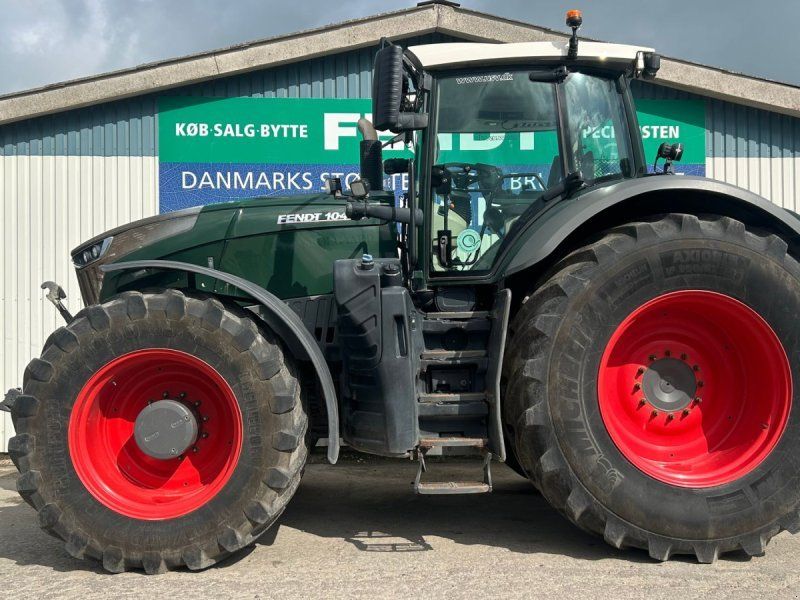 Fendt 1046 Vario S4 Profi Plus