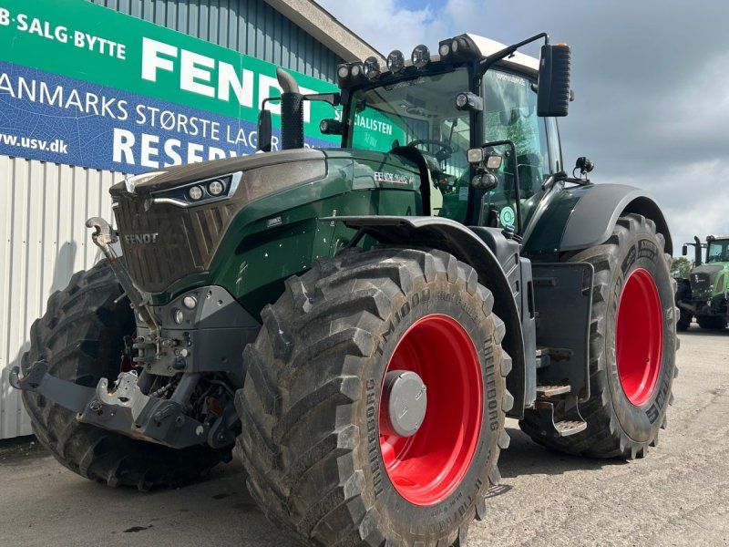 Fendt 1046 Vario S4 Profi Plus