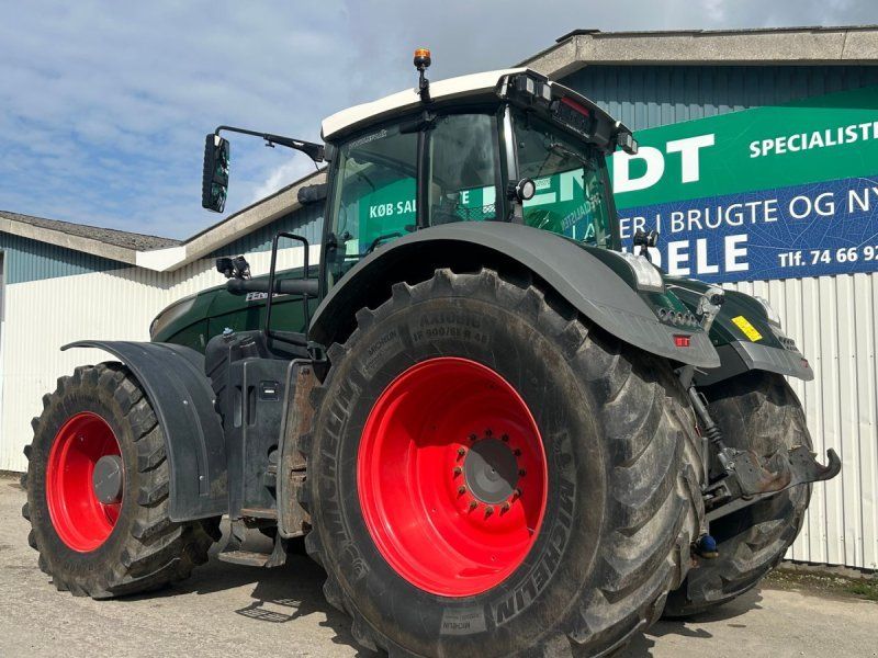 Fendt 1046 Vario S4 Profi Plus
