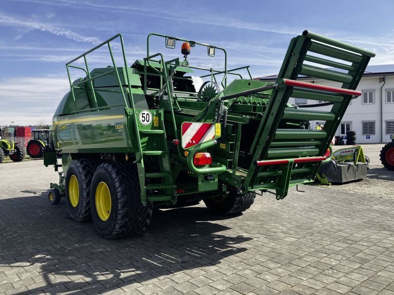 John Deere L 624