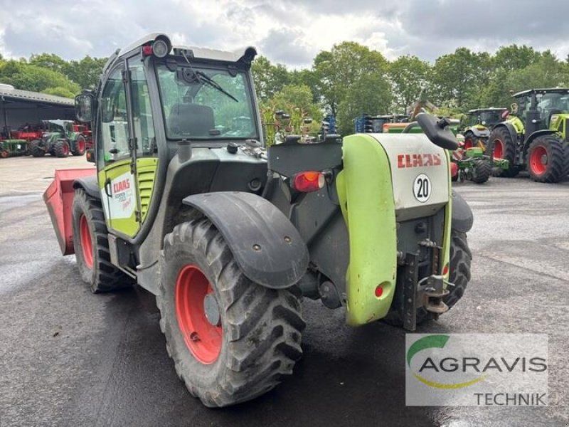 Claas SCORPION 7030
