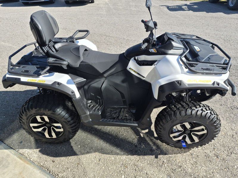 Can Am OUTLANDER MAX ELECTRIC T
