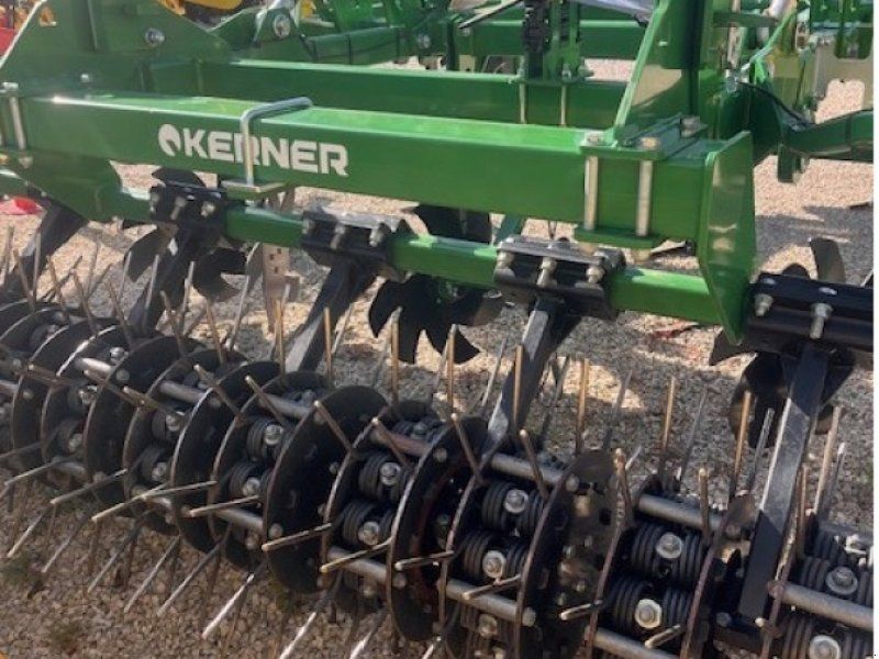 Kerner Corona C 300