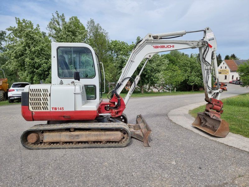 Takeuchi TB 145