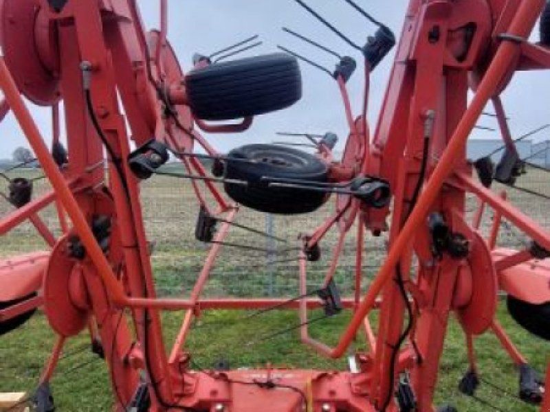 Kuhn GF 8702
