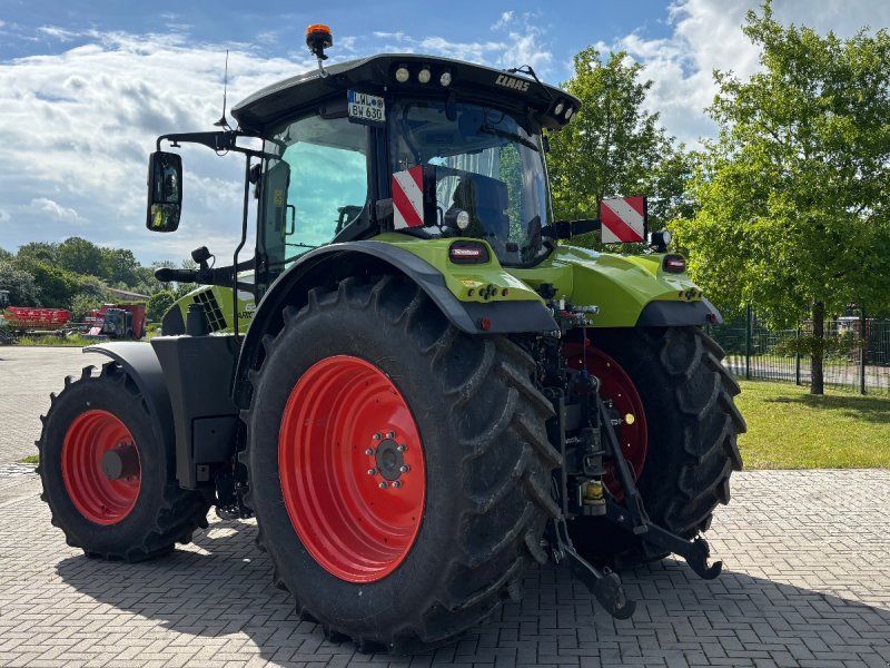 Claas Arion 630 CMATIC