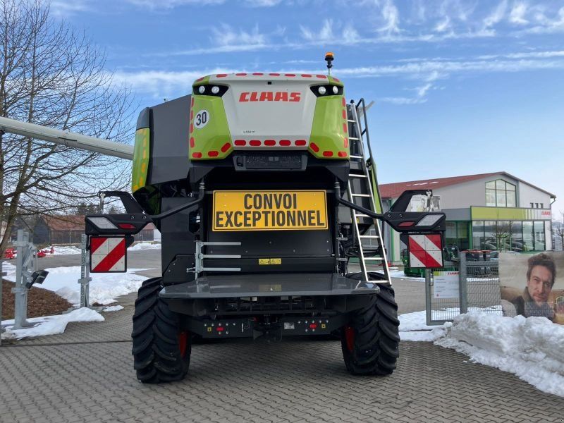 Claas TRION 740 TT MIT V 770