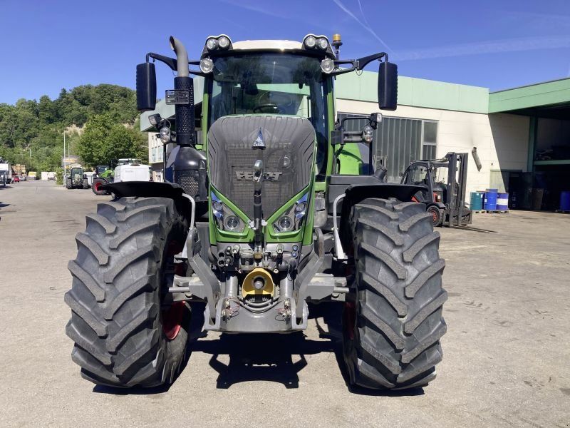 Fendt 828 VARIO S4 PROFI