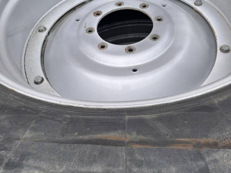 Ukurant 650/65R38