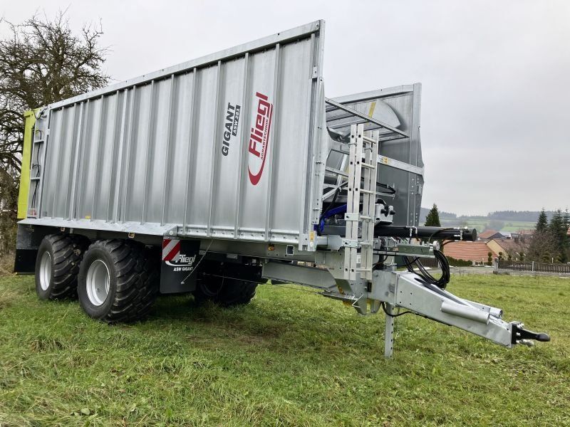 Fliegl GIGANT ASW 281 FOX REDUZIERT!