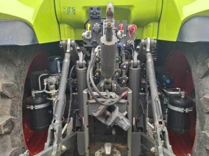Claas ARION 660 CMATIC CEBIS