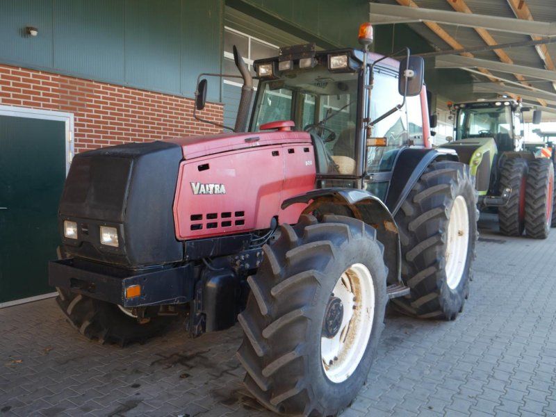Valtra 8450
