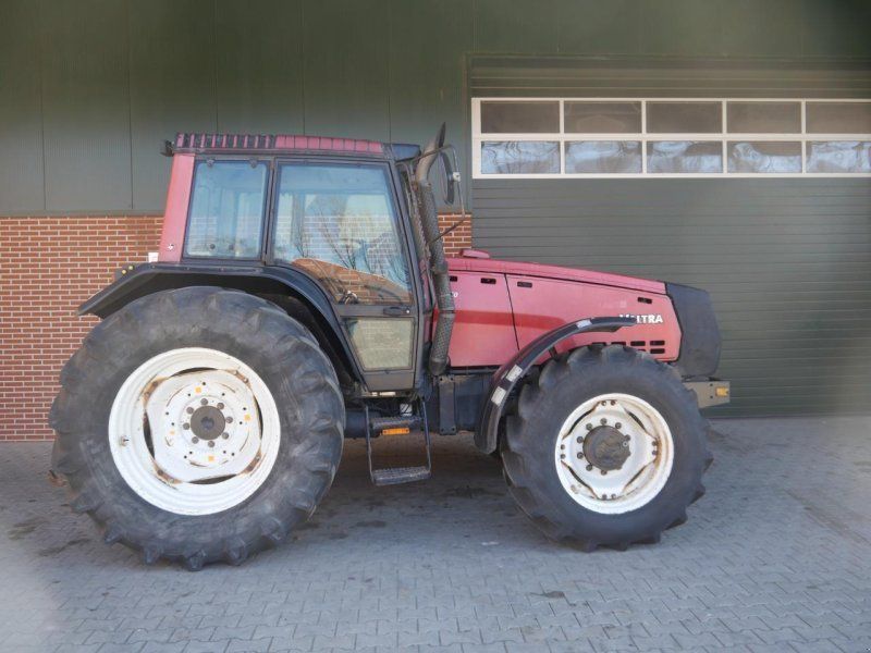 Valtra 8450
