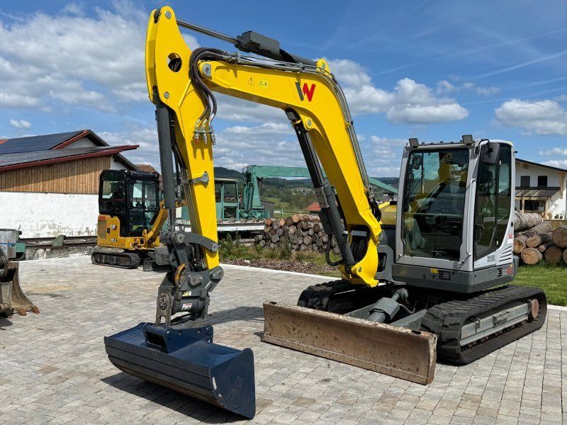 Wacker Neuson EZ 80 mit Powertilt