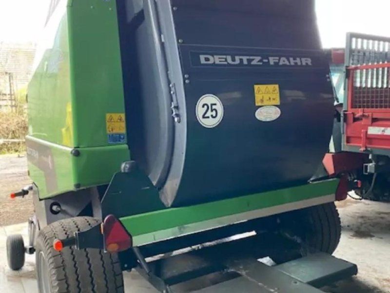 Deutz-Fahr variantes 560