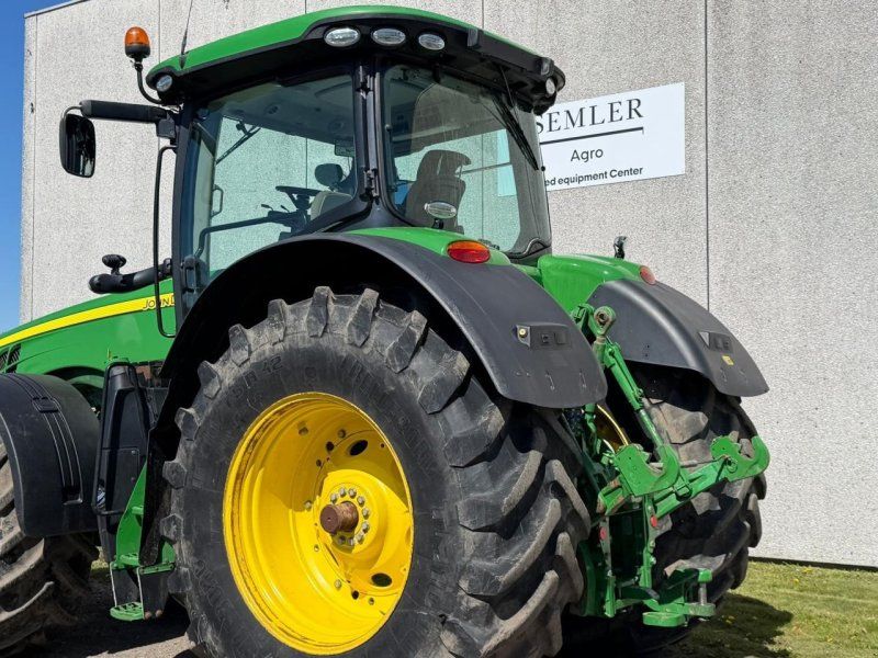 John Deere 8370R