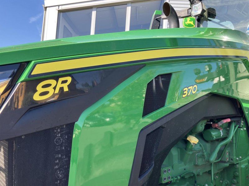John Deere 8R 370