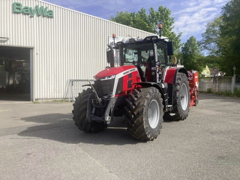 Massey Ferguson 8S.225 DYNA-VT CLUSIVE MA