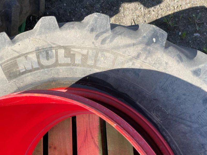 Michelin 540/65R30