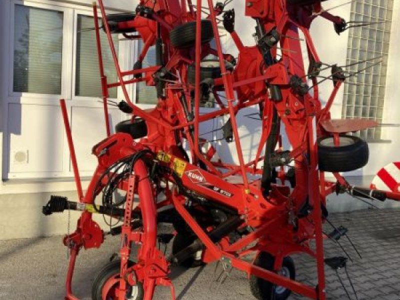 Kuhn GF 8703
