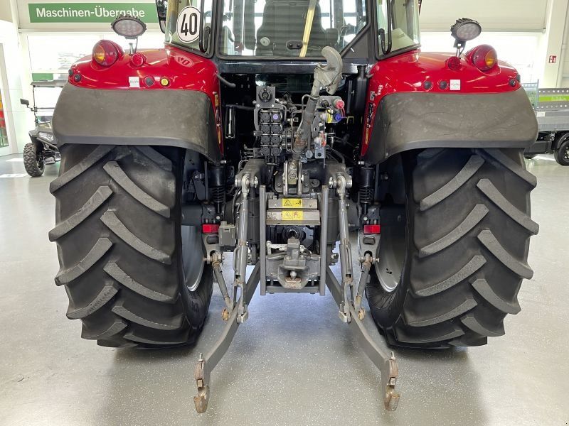 Massey Ferguson 5713 S DYNA 6 EFFICIENT