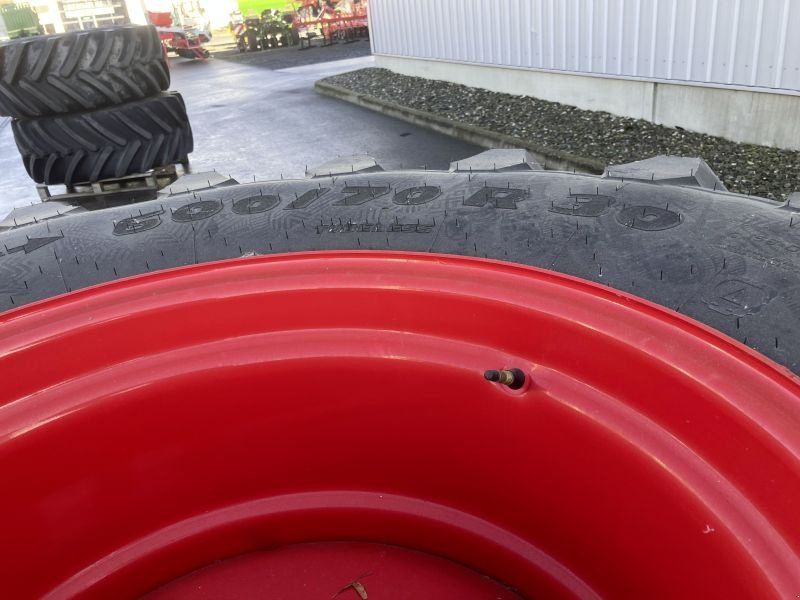 Trelleborg 2X 600/70 R30