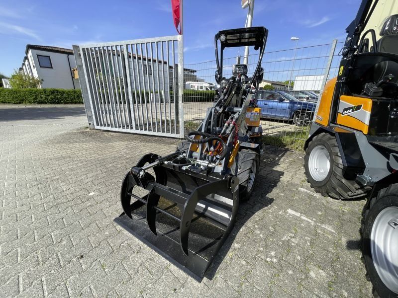 Giant G1200