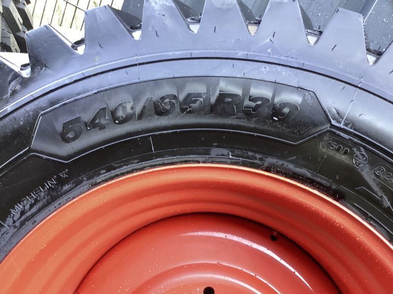 Fendt 2x 540/65R30 150D/146E