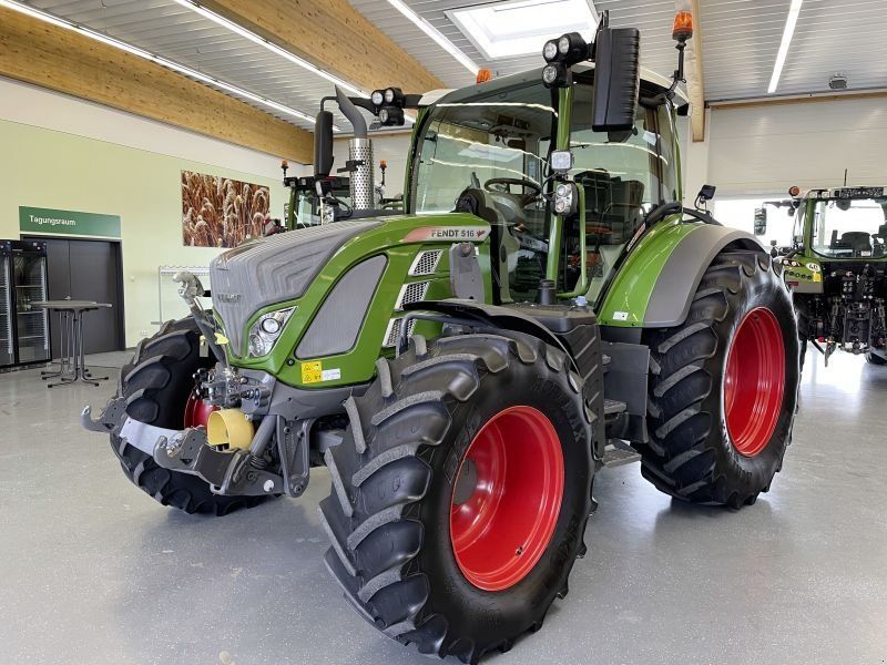 Fendt 516 VARIO S4 PROFI PLUS