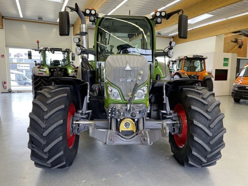 Fendt 516 VARIO S4 PROFI PLUS