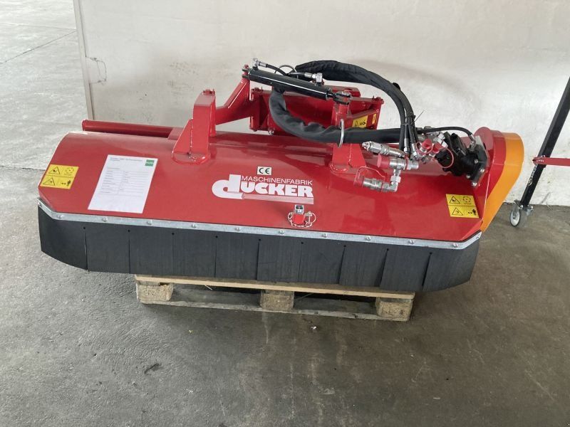 Dücker UMT 18