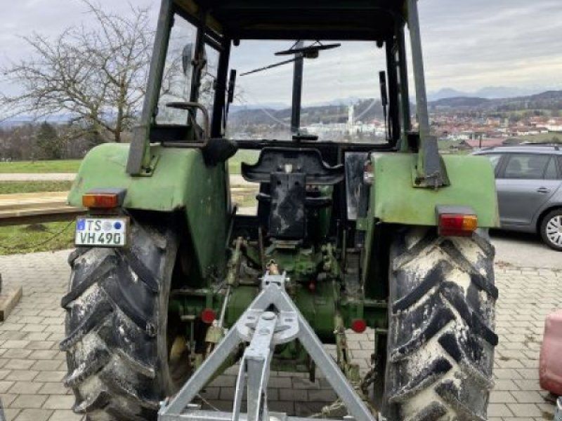 John Deere 2040