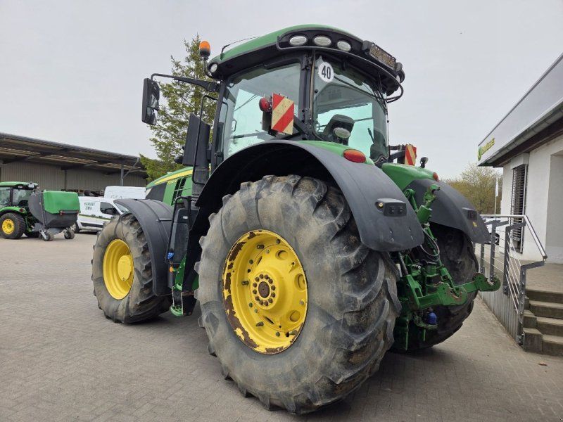 John Deere 7290R