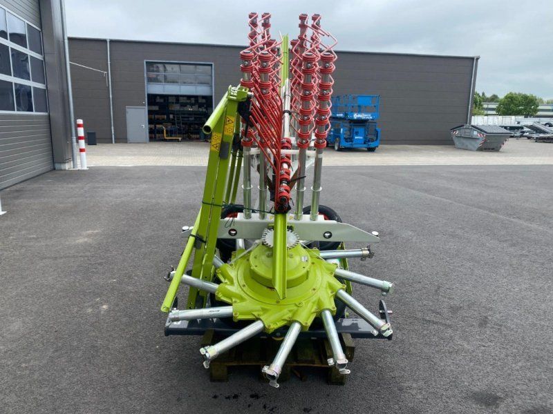 Claas Liner 420