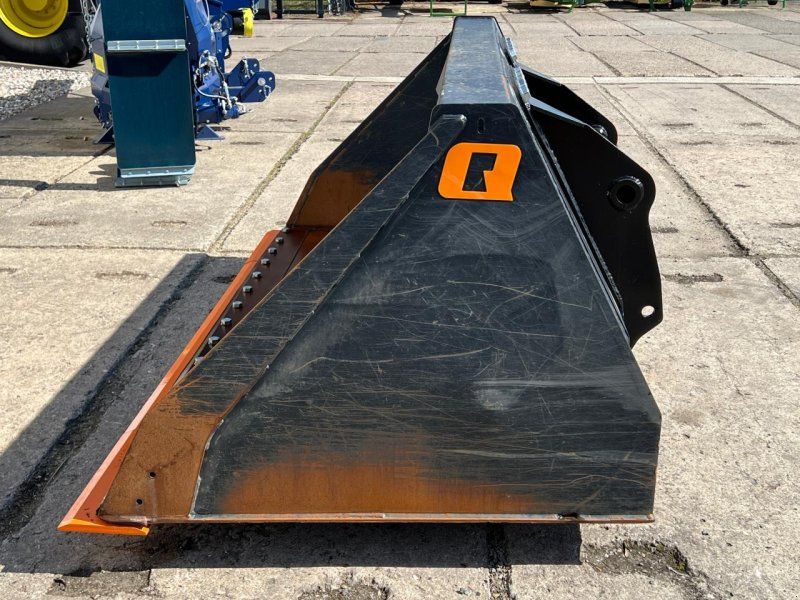 Alö GL+ 240 Universalschaufel Manitou mit Wendemesser