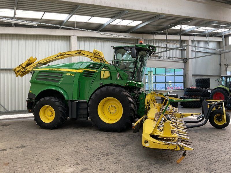 John Deere 8800