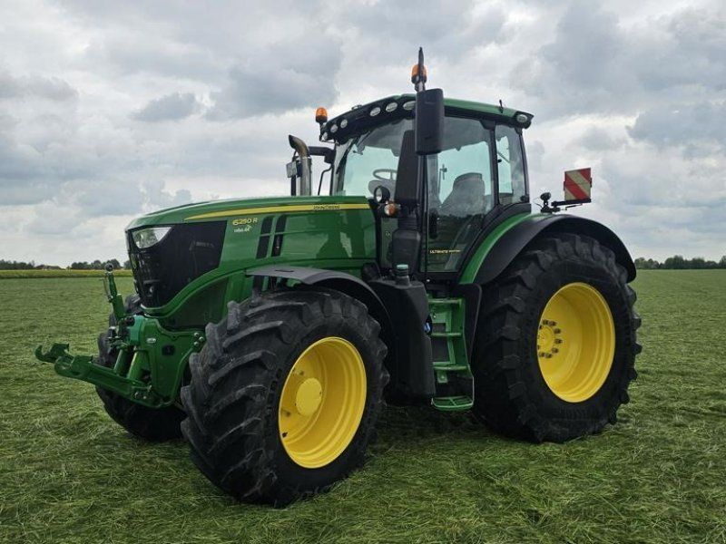 John Deere 6250 R