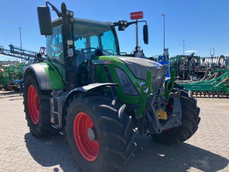 Fendt 516 Vario S4 Profi Plus