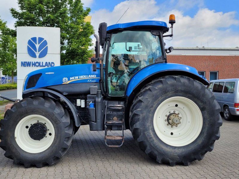 New Holland T7.220 Auto Command