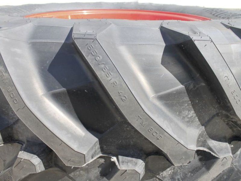 Trelleborg 650/65 R42