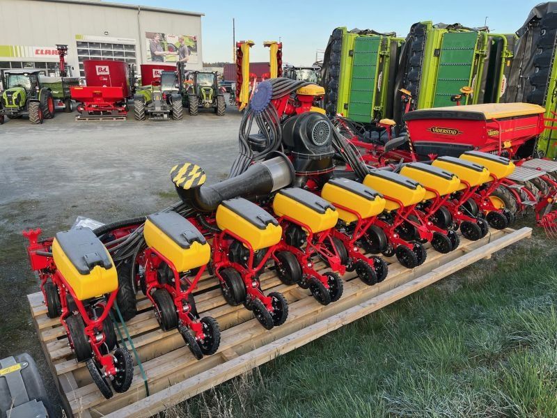 Väderstad TEMPO TPV 9 + FH 2200