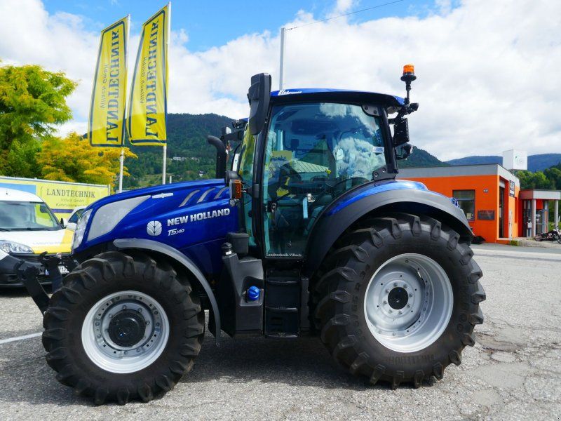New Holland T5.140 Auto Command (Stage V)